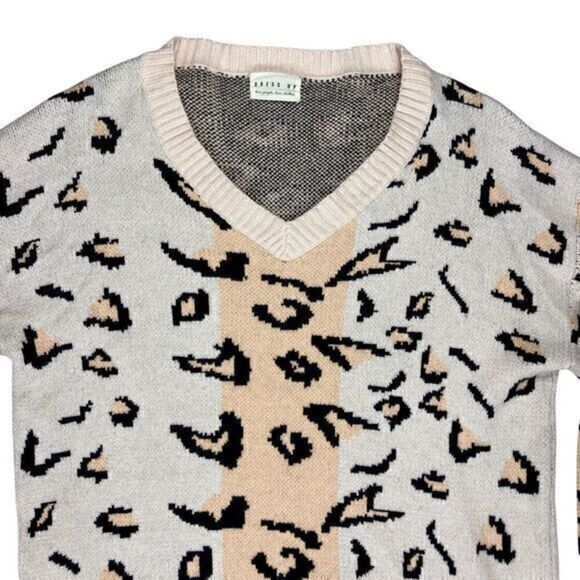 Dress Up Sweater Women Large Beige Orange V-Neck Cheetah Print Oversize Pullover - Picture 2 of 16